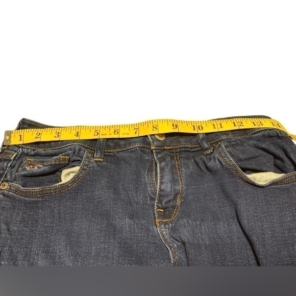 3/$21 Hollister Skinny Jeans - Picture 3 of 6